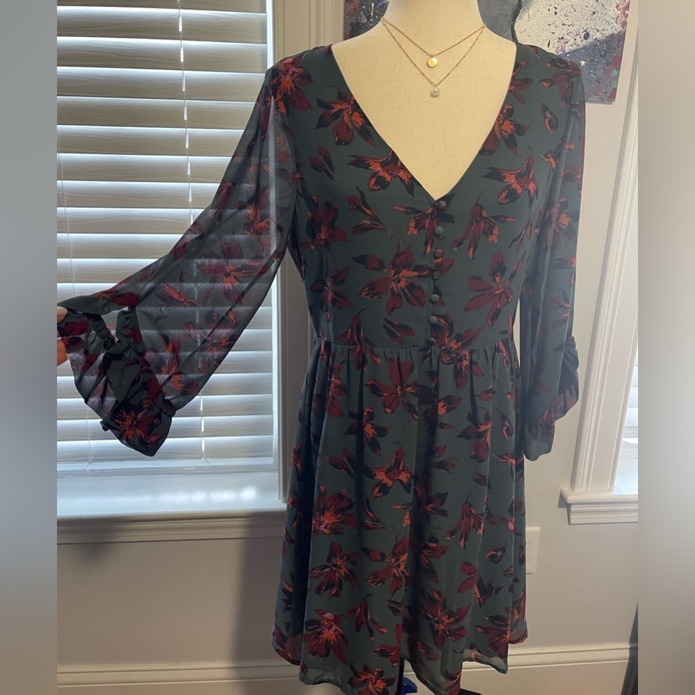 Madewell Moonblossom Ruffle-Sleeve Dress in Winter Orchid - Picture 5 of 11